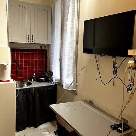 Petit A Deux Pas De La Place Du Capitole Apartmán *