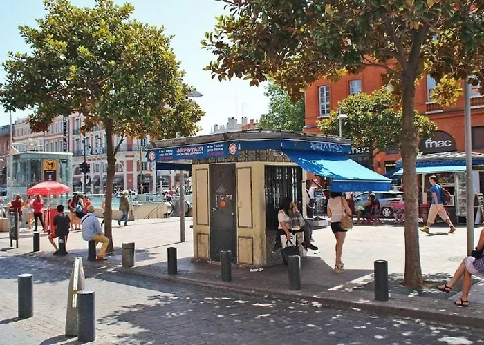 Petit A Deux Pas De La Place Du Capitole Apartment *